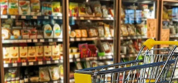 Las ventas de comercio y servicios alcanzaron el quinto trimestre consecutivo de crecimiento