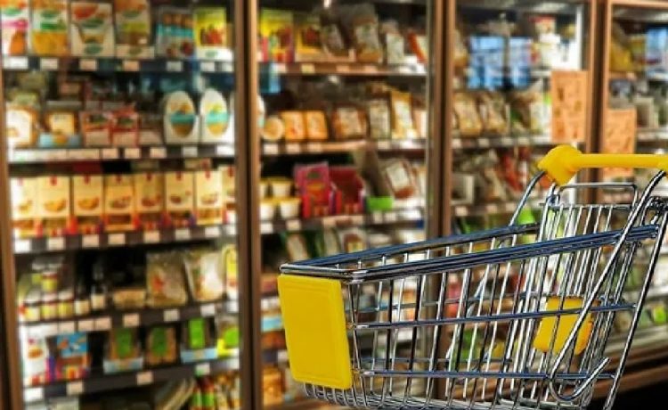 Las ventas de comercio y servicios alcanzaron el quinto trimestre consecutivo de crecimiento