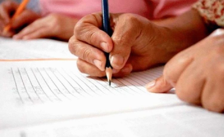 “Están cerrando centros de primaria para adultos en toda la provincia”, dicen desde Agmer. En Colón cerraría uno a fin de mes
