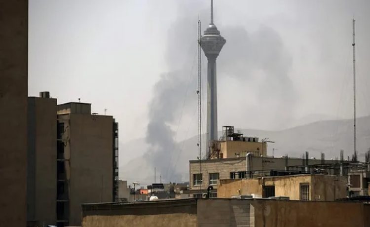 El gobierno busca evacuar al embajador y cónsul de Uruguay en Teherán ante la escalada del conflicto