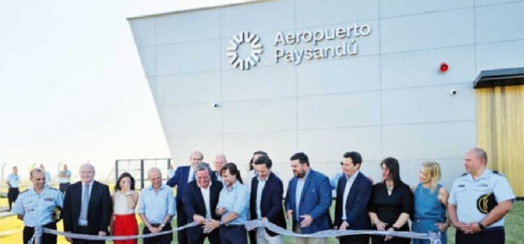 Paysandú inauguró su nuevo aeropuerto “internacional” y ya está “operativo”