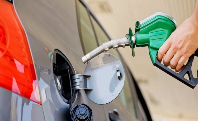 Suben los combustibles: aumentan un tramo en julio y otro en agosto