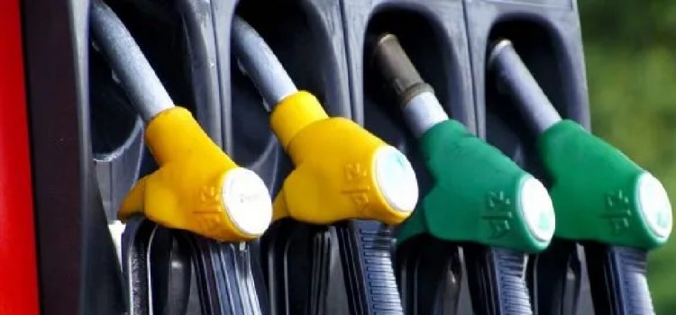 ¿A cuánto quedan los combustibles luego del aumento del gobierno?