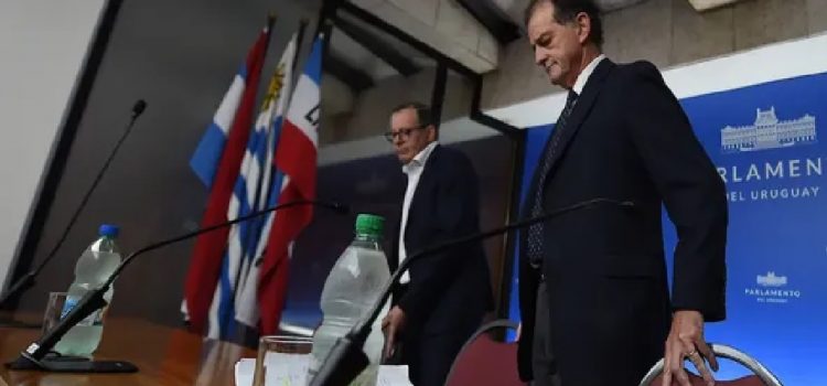Cabildo Abierto tensa las cuerdas y la esencia de la Coalición Republicana vuelve a resquebrajarse