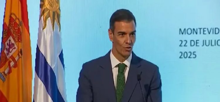 Pedro Sánchez insistió en la firma del Acuerdo Mercosur-UE y halagó la institucionalidad uruguaya