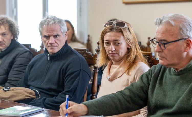 Gobierno departamental de Río Negro y sector inmobiliario estrechan lazos para pensar juntos el futuro de la ciudad