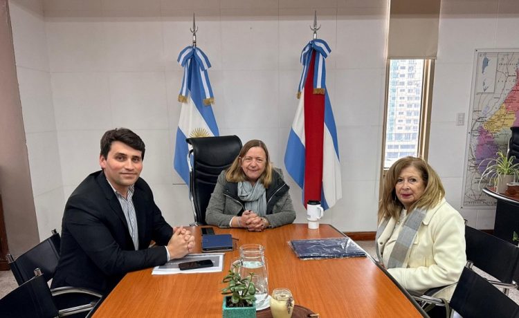 Trabajo conjunto para fortalecer la atención integral a la infancia y la educación en Gualeguaychú