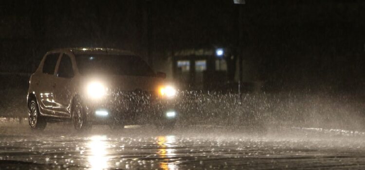 Uruguay: Temperaturas “no muy altas” para el fin de 2024 y lluvias el 31, el pronóstico de Serra