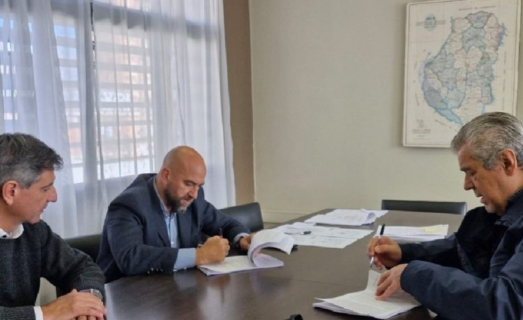 OSER firmó nuevo acuerdo con bioquímicos: los detalles del convenio