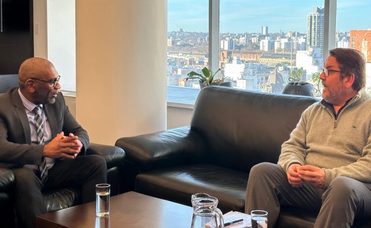 Levratto se reunió con jerarcas de Catastro y Ambiente