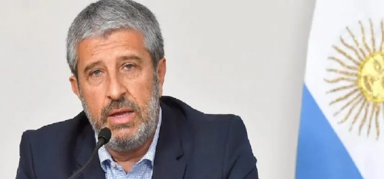 Elías: “El contexto de mi salida fue una ley de emergencia sacada en plena pandemia, a la que me opuse”