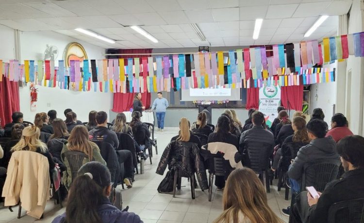Continúan las charlas - taller de salud mental en escuelas de Gualeguaychú