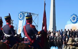 Gualeguaychú celebra el 9 de Julio con desfile cívico-militar y dos exhibiciones de la Brigada Blanca