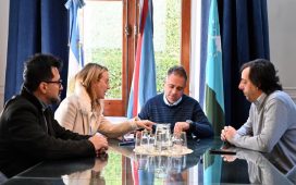El Gobierno de Gualeguaychú y la UNER firmaron un convenio para crear una base científica en “Las Piedras”