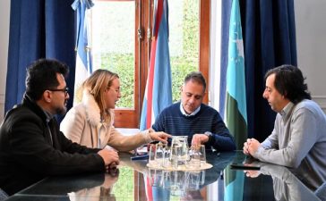 El Gobierno de Gualeguaychú y la UNER firmaron un convenio para crear una base científica en “Las Piedras”