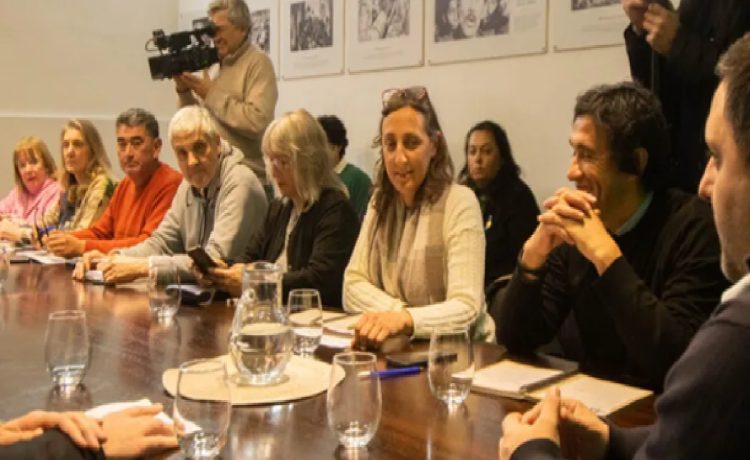 AGMER rechazó por “escasa” la propuesta salarial del Gobierno provincial