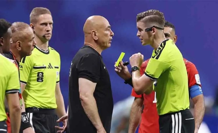 La FIFA defendió el arbitraje de Argentina-Egipto y rechazó las acusaciones