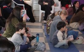 El CIC Néstor Kirchner realizó la primera función de cine comunitario durante las vacaciones
