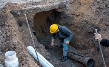 Davico apuesta a una solución definitiva: cloacas, desagües y pavimento en Del Valle y Constitución