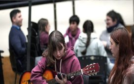 Aprender, ensayar y crear: cómo se prepara el taller de Música de Guale Joven 2026