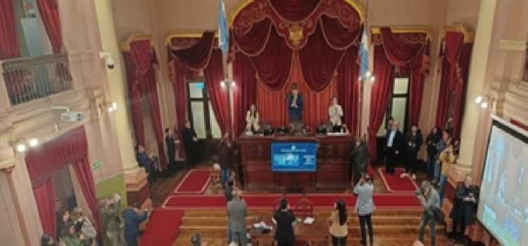 Con el dictamen ya firmado, la reforma previsional llega al recinto de Diputados este miércoles