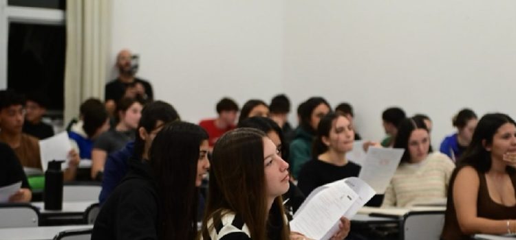 Continúa el programa gratuito “Vamos a la Universidad” para acompañar el ingreso al nivel superior