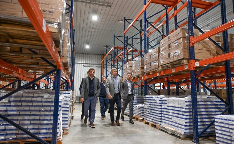 Frigerio presentó el nuevo sistema de compra de medicamentos: más competencia, menor costo y mayor control