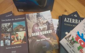 Representantes de la Embajada de Azerbaiyán visitaron el Museo de la Memoria Popular
