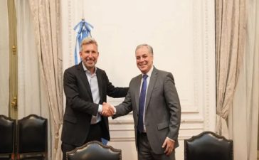 Entre Ríos firmó un acuerdo histórico y ANSES transferirá 120 mil millones para compensar parte del déficit