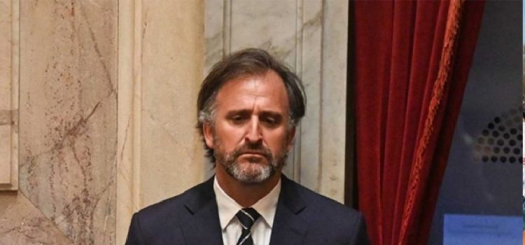 Benegas Lynch dijo estar “orgulloso” de “haber representado familias argentinas y extranjeras que han arriesgado su capital”