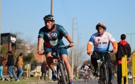 Gualeguaychú tendrá un fin de semana con competencias de vóley, bádminton, duatlón y motociclismo