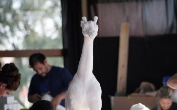 Presentan los trabajos del Taller de Tallado en Telgopor en el Museo del Carnaval