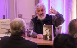 Se presentó en Casa De Deken un libro dedicado a la vida y obra de Aníbal Sampayo