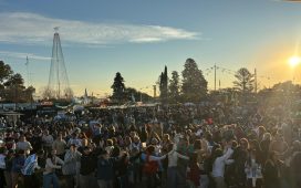 Multitudinaria Fiesta de la Bandera en Pueblo Belgrano