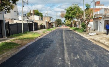 El Gobierno finalizó otro tramo dentro del plan de asfaltado de 150 cuadras en el casco céntrico