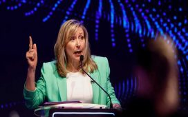 Myriam Bregman: "no hay endeudados, hay estafados"*