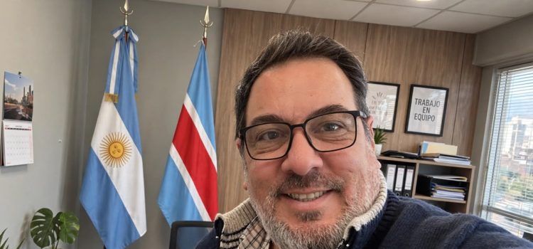 Olano: “Los que se dicen opositores no pueden avalar con su silencio los abusos del gobierno”