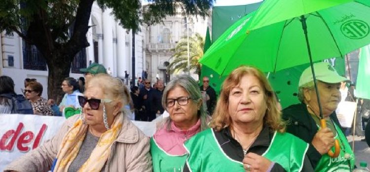 Ávalos: “Necesitamos haberes que permitan a los jubilados transitar esta etapa de la vida con dignidad”