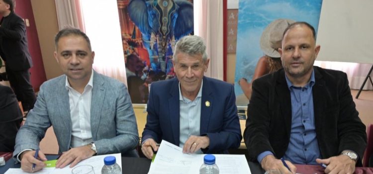 Gualeguaychú y Pueblo Belgrano firmaron un convenio para integrar el Observatorio Turístico