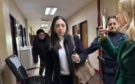 Kocsis, secretaria de la Vocería Presidencial, reveló que hizo más compras a nombre de Manuel Adorni