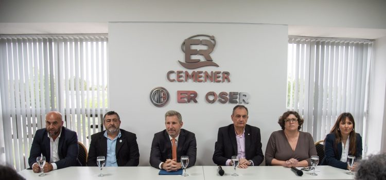 El gobernador participó del acto por los 10 años del Cemener