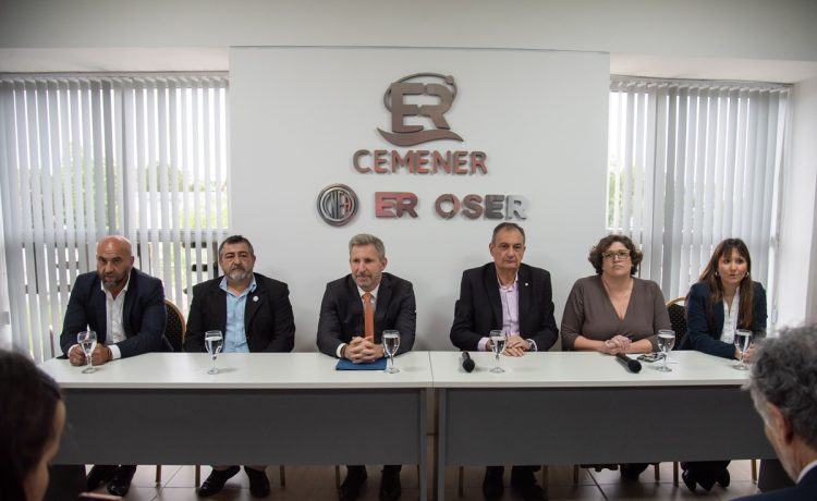 El gobernador participó del acto por los 10 años del Cemener