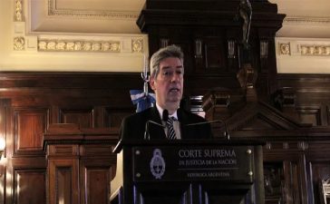 Con una decisión técnica, ahora la Corte Suprema repuso la ley que limita la venta de tierra a extranjeros