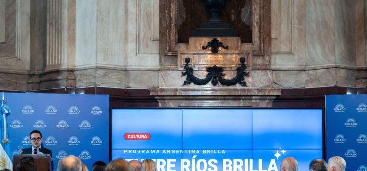 Turismo, producción y cultura mostraron la identidad entrerriana en el Senado de la Nación