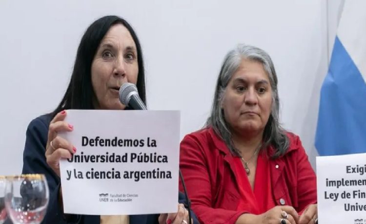Quinta Marcha Federal Universitaria: “No vamos a bajar los brazos”, afirmó la decana Aixa Boeykens
