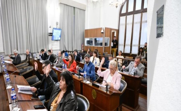 Es ley: Los deudores alimentarios no podrán ingresar a espectáculos pagos ni a casinos en Entre Ríos