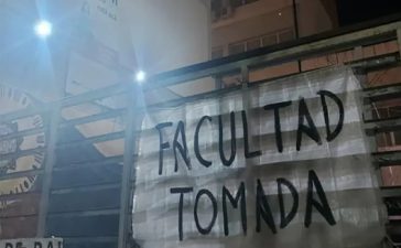 Estudiantes universitarios tomaron la Facultad de Trabajo Social de la UNER contra el ajuste universitario