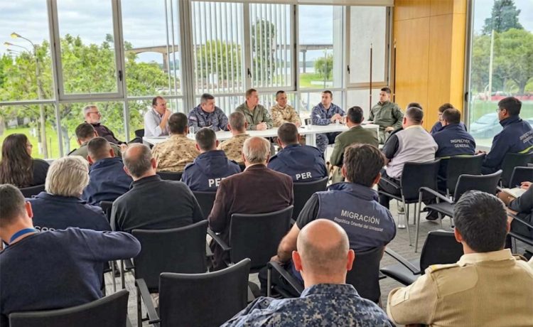Operativo conjunto de Argentina y Uruguay por la visita de León XIV: reforzarán controles fronterizos y restringirán paso de camiones
