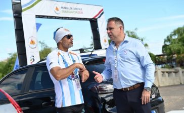 El intendente Davico acompañó la primera jornada del Mundial de Canotaje Gualeguaychú 2026