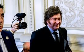 La derecha española se sigue despegando de Milei tras su visita